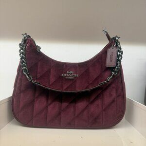 coach Teri Hobo Bag In Organic Cotton With Quilting ccw69